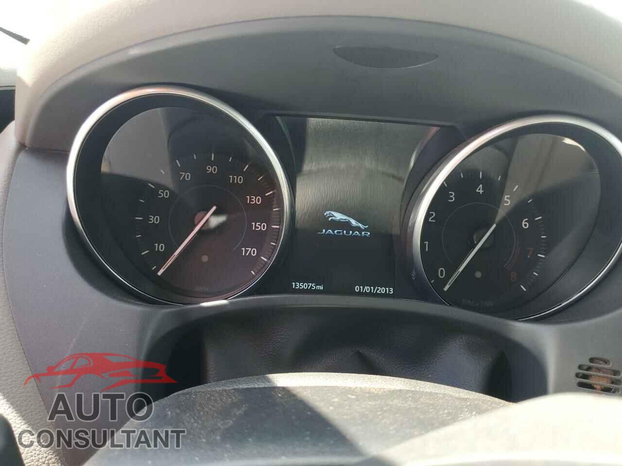 JAGUAR XE 2017 - SAJAR4BG8HA970861