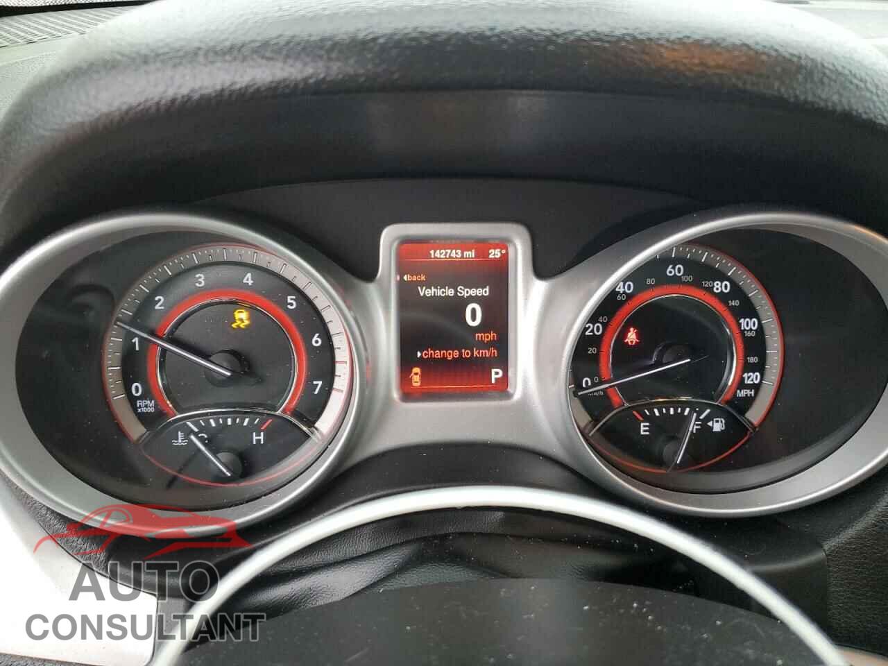 DODGE JOURNEY 2015 - 3C4PDCBG4FT649357