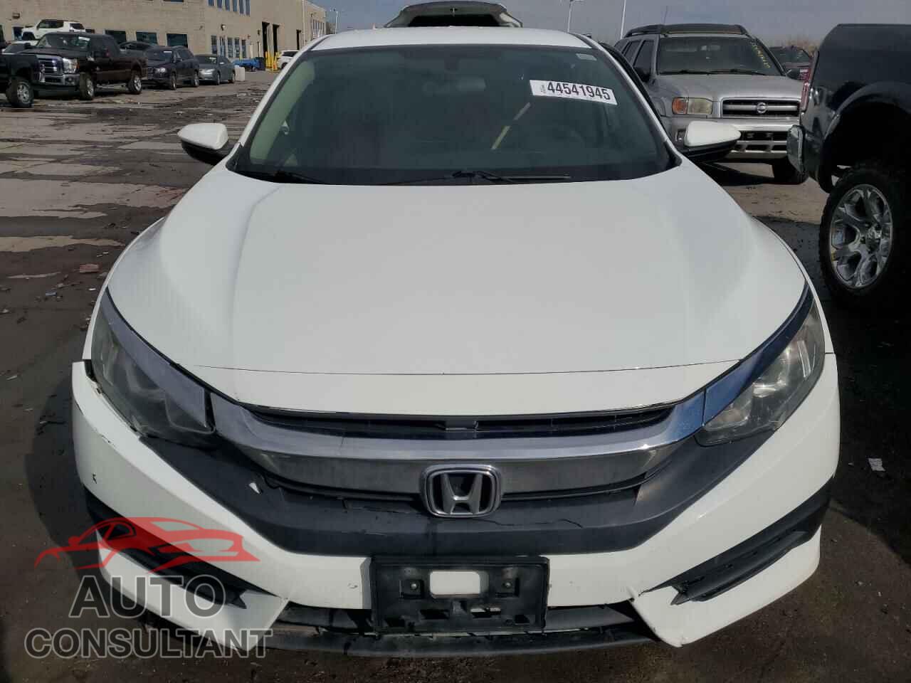 HONDA CIVIC 2018 - 2HGFC2F50JH583202