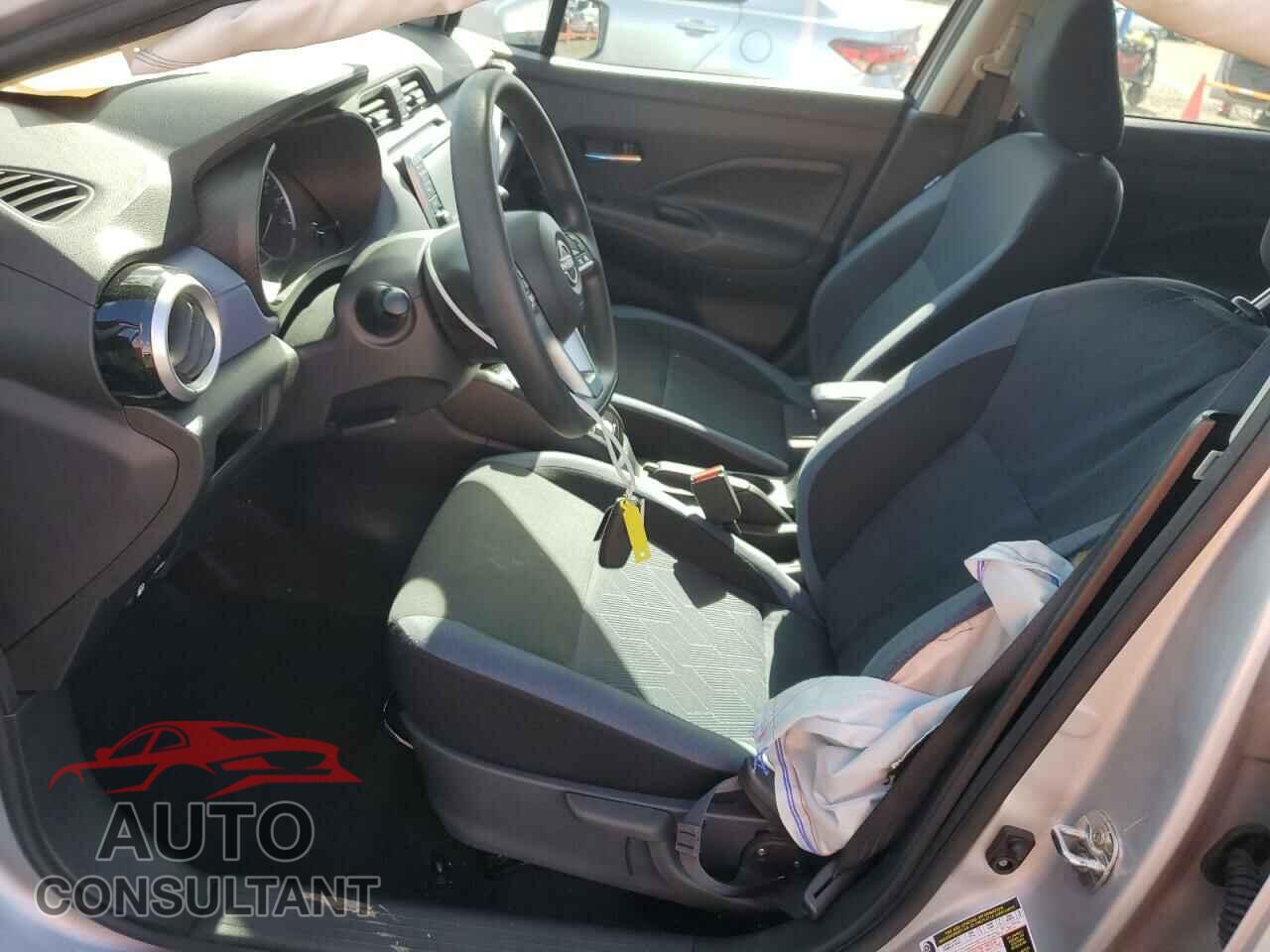 NISSAN VERSA 2023 - 3N1CN8EV7PL862164