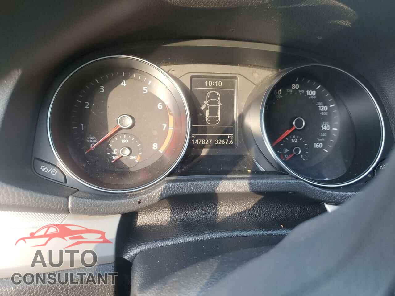 VOLKSWAGEN PASSAT 2017 - 1VWAT7A37HC065352