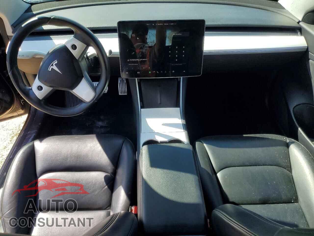 TESLA MODEL 3 2019 - 5YJ3E1EA3KF306636