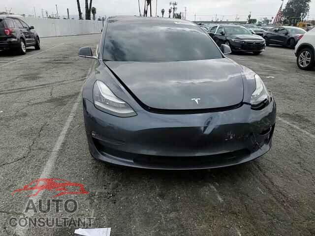 TESLA MODEL 3 2018 - 5YJ3E1EA2JF158672