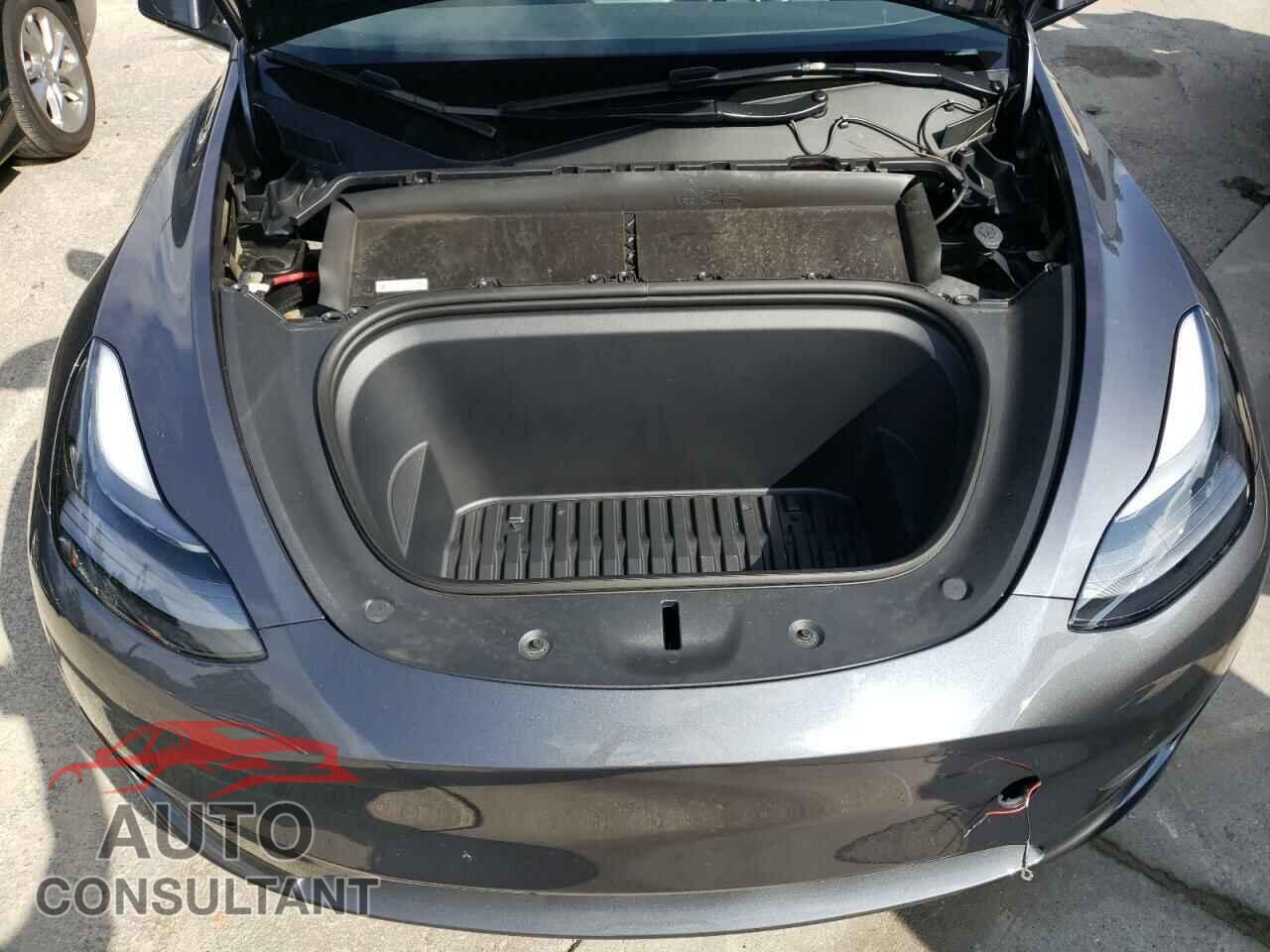 TESLA MODEL Y 2023 - 7SAYGDEE8PF856574