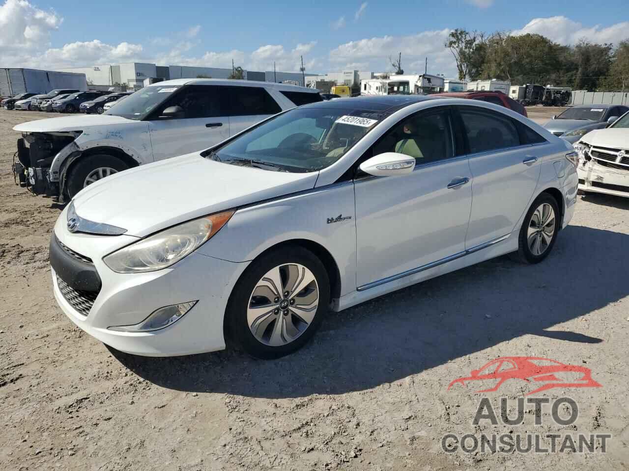 HYUNDAI SONATA 2015 - KMHEC4A45FA119912