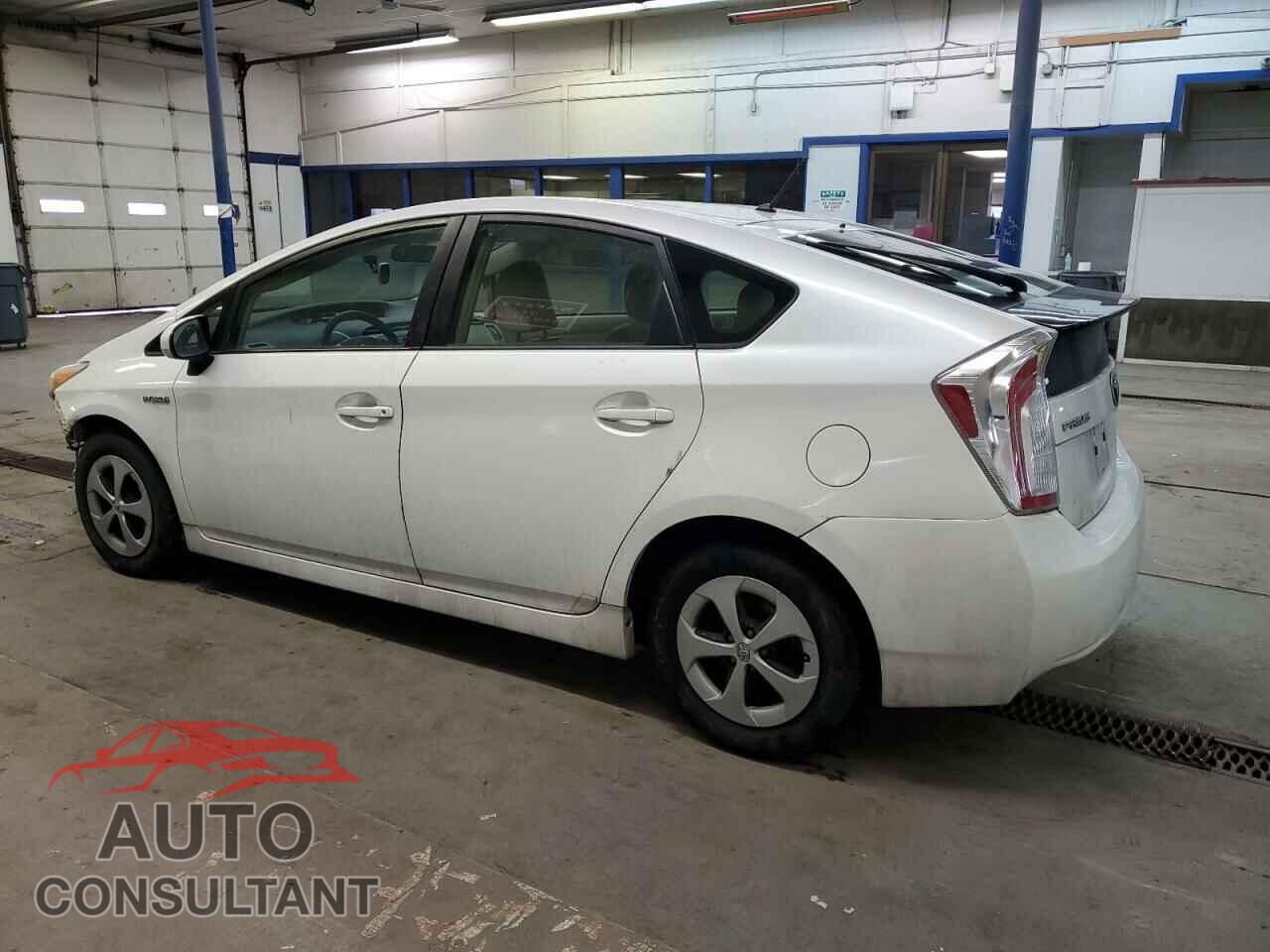 TOYOTA PRIUS 2014 - JTDKN3DU2E0392639