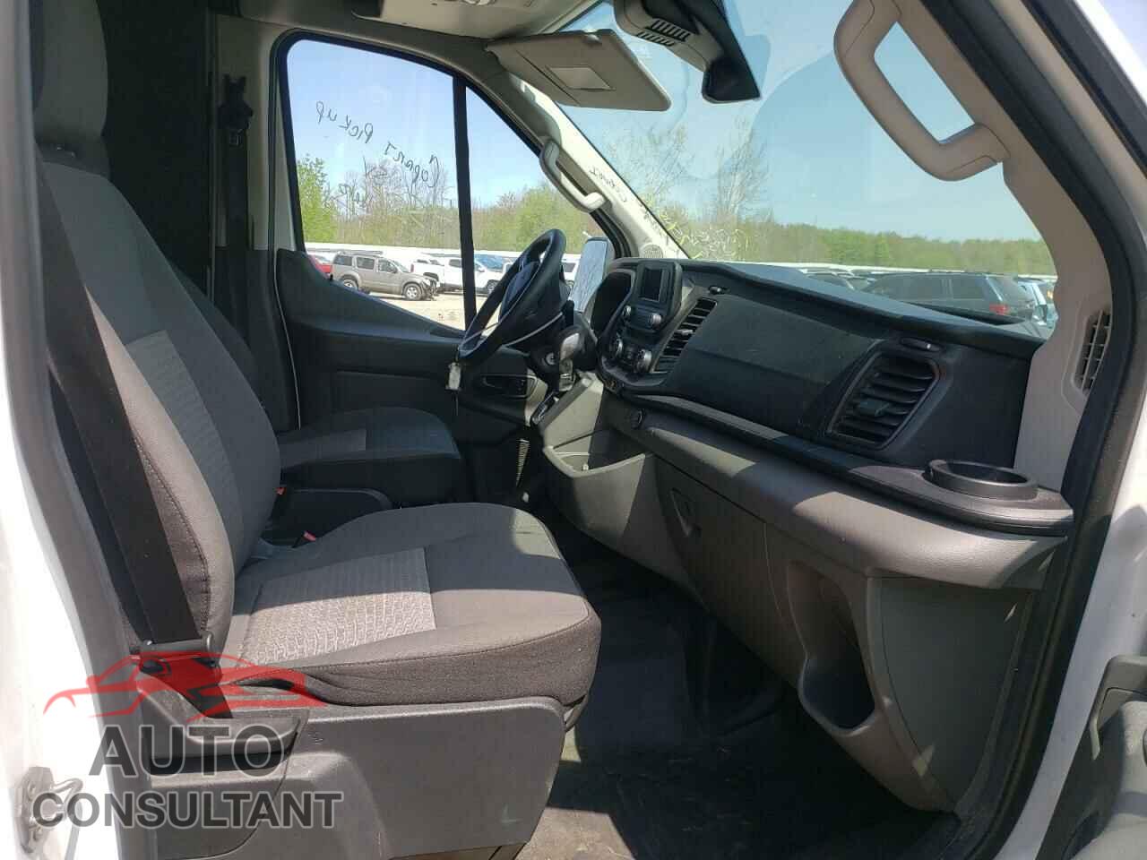 FORD TRANSIT CO 2020 - 1FTBR2C8XLKA41384