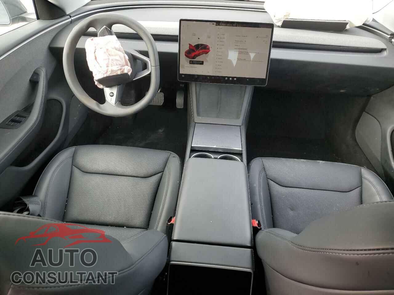TESLA MODEL 3 2024 - 5YJ3E1EA6RF849912