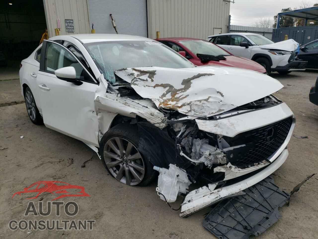 MAZDA 3 2019 - JM1BPACL4K1107727