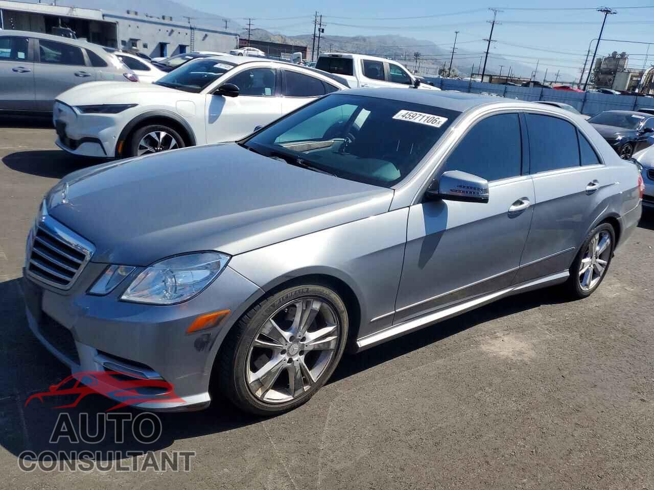 MERCEDES-BENZ E-CLASS 2013 - WDDHF5KB6DA763112