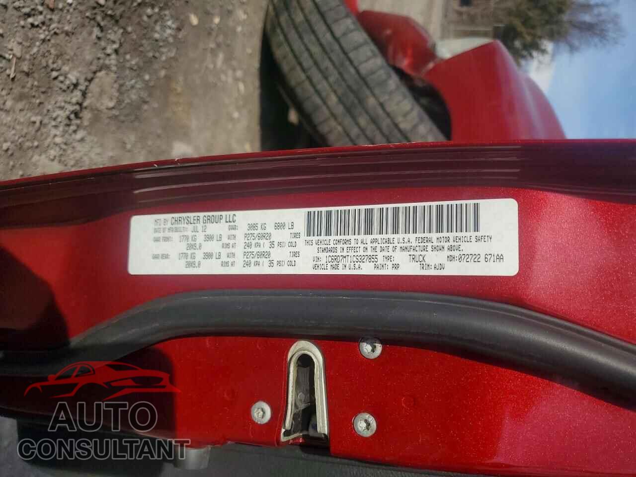 DODGE RAM 1500 2012 - 1C6RD7MT1CS327855