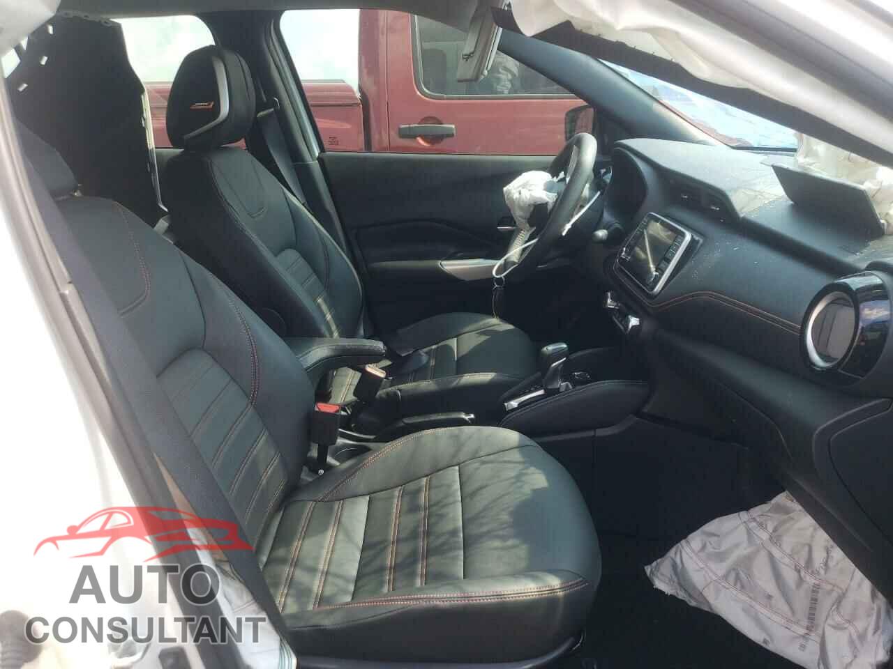 NISSAN KICKS 2020 - 3N1CP5DVXLL538467