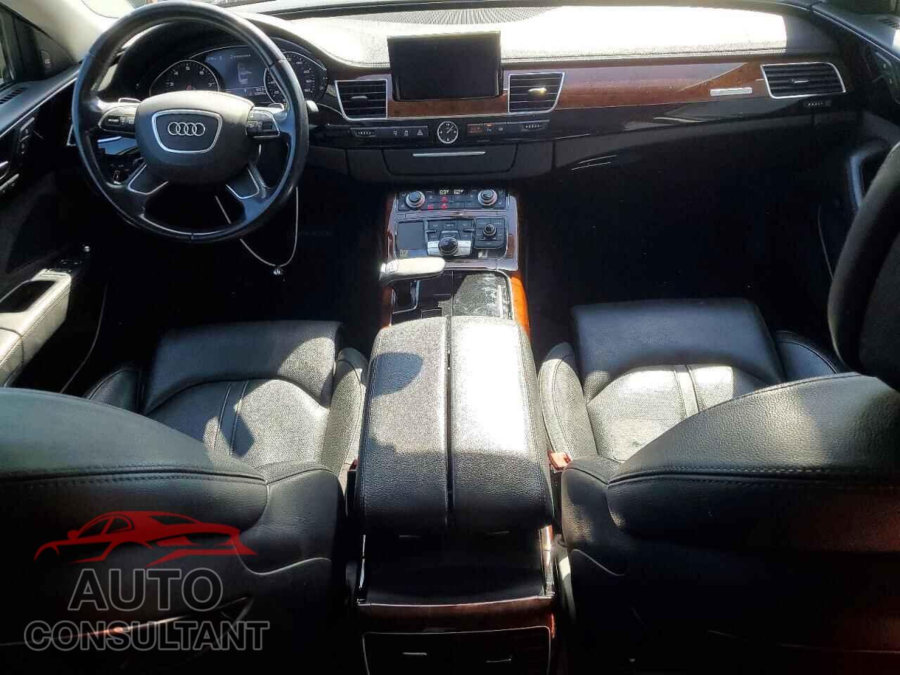 AUDI A8 2011 - WAURVAFD6BN021057