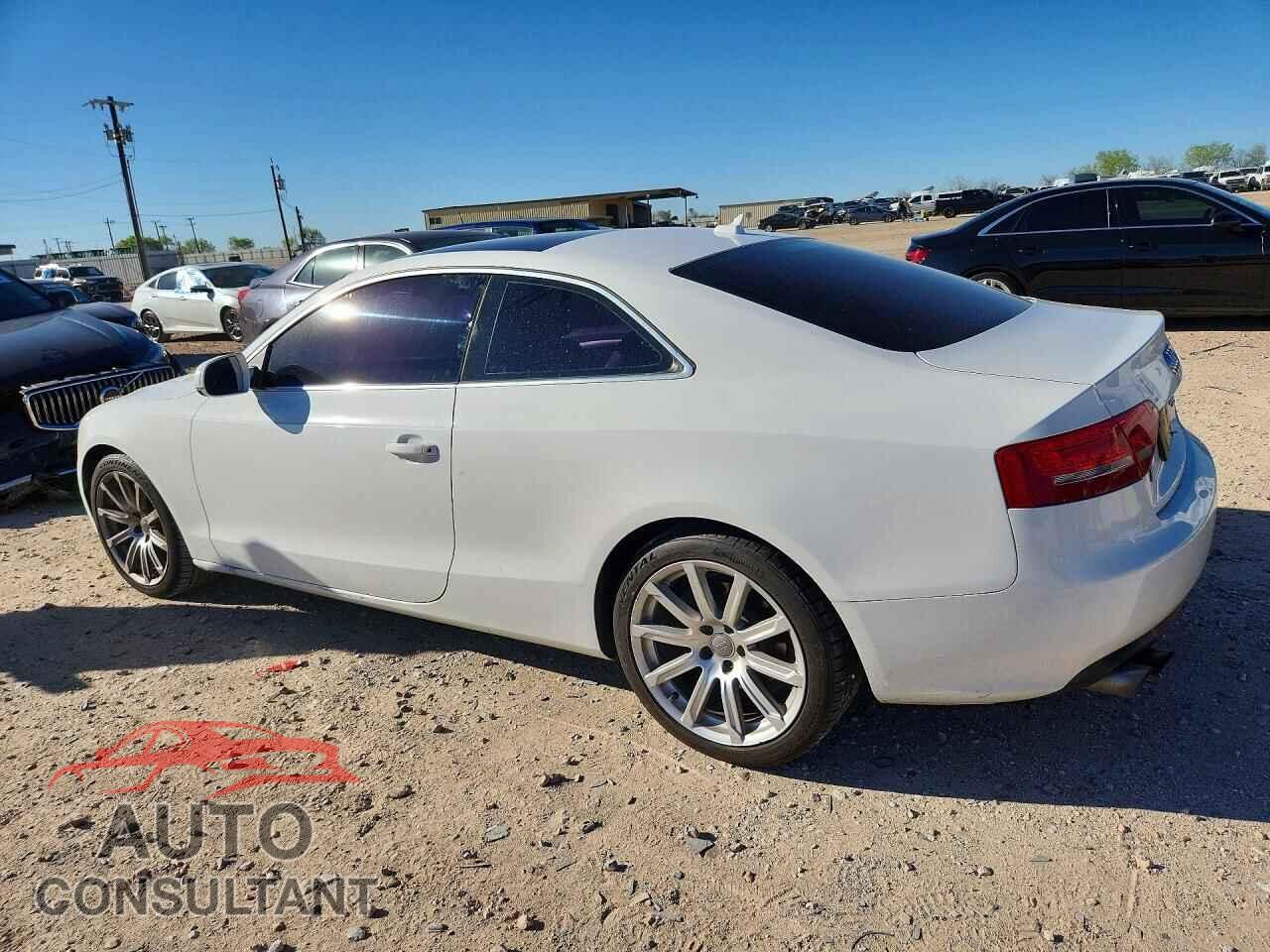 AUDI A5 2011 - WAURFAFR0BA086017