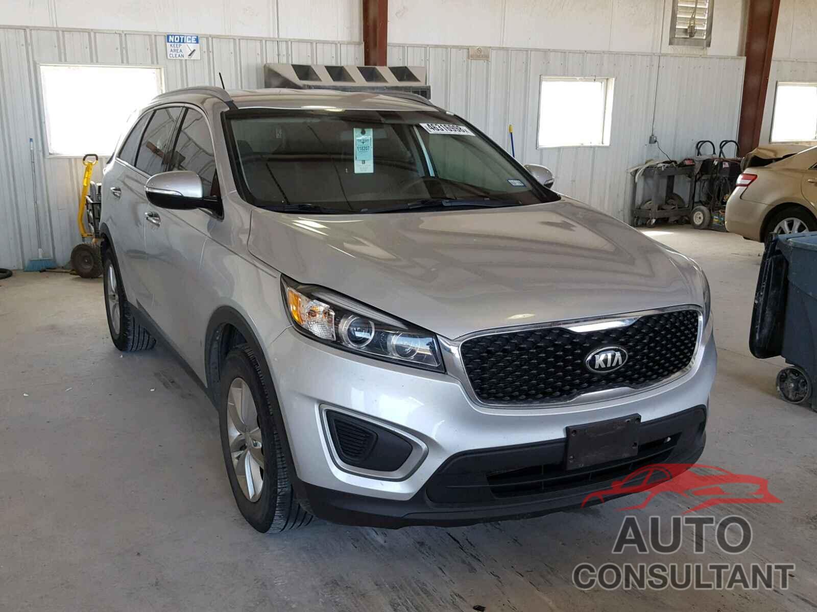 KIA SORENTO LX 2016 - 5XYPG4A50GG085258