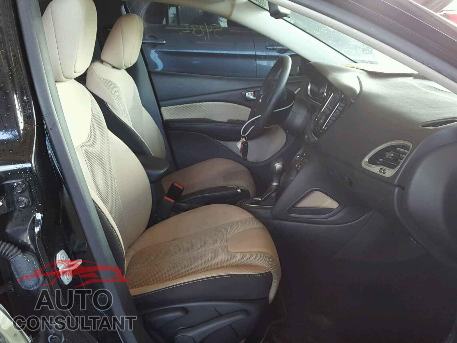 DODGE DART 2015 - 1C3CDFBB0FD212003