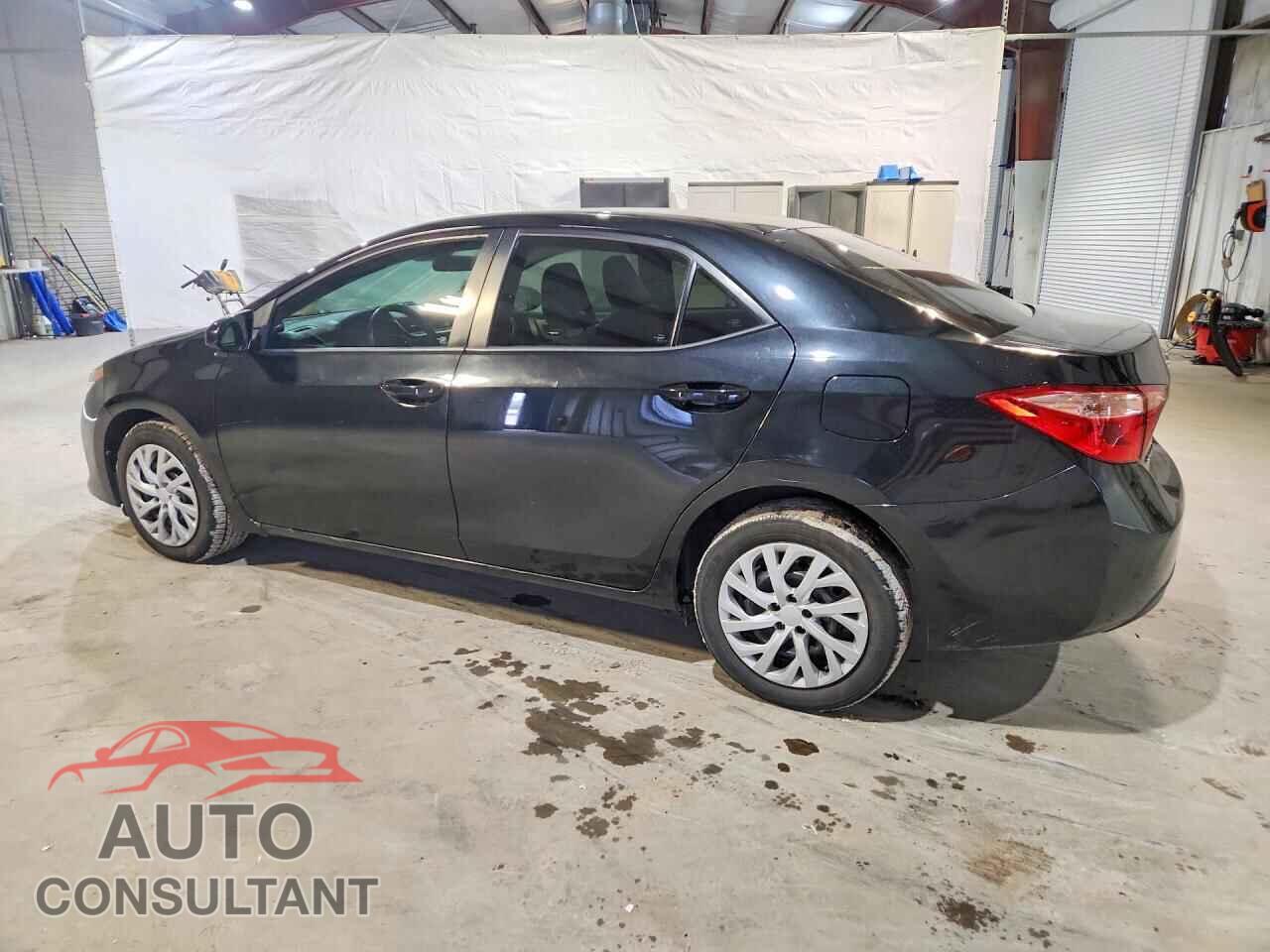 TOYOTA COROLLA 2017 - 2T1BURHE8HC810575