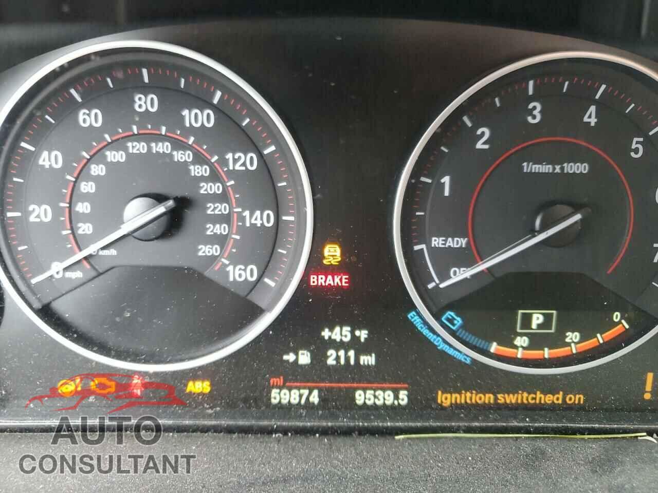 BMW 3 SERIES 2016 - WBA8E3G50GNU00819