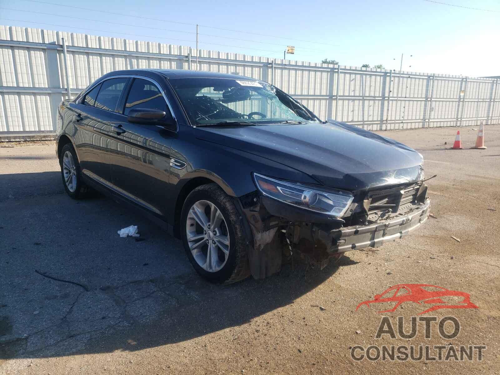 FORD TAURUS 2017 - 1FAHP2E82HG102675