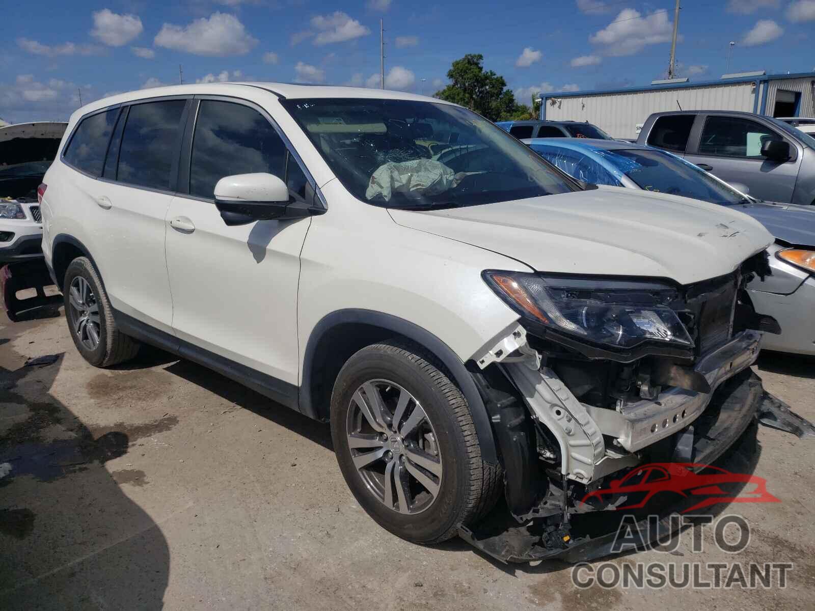 HONDA PILOT 2017 - 5FNYF5H50HB016744
