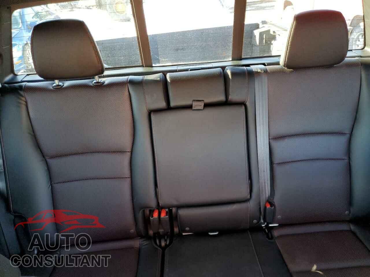 HONDA RIDGELINE 2023 - 5FPYK3F83PB010391