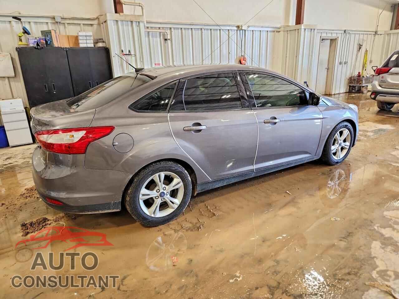 FORD FOCUS 2014 - 1FADP3F26EL360599