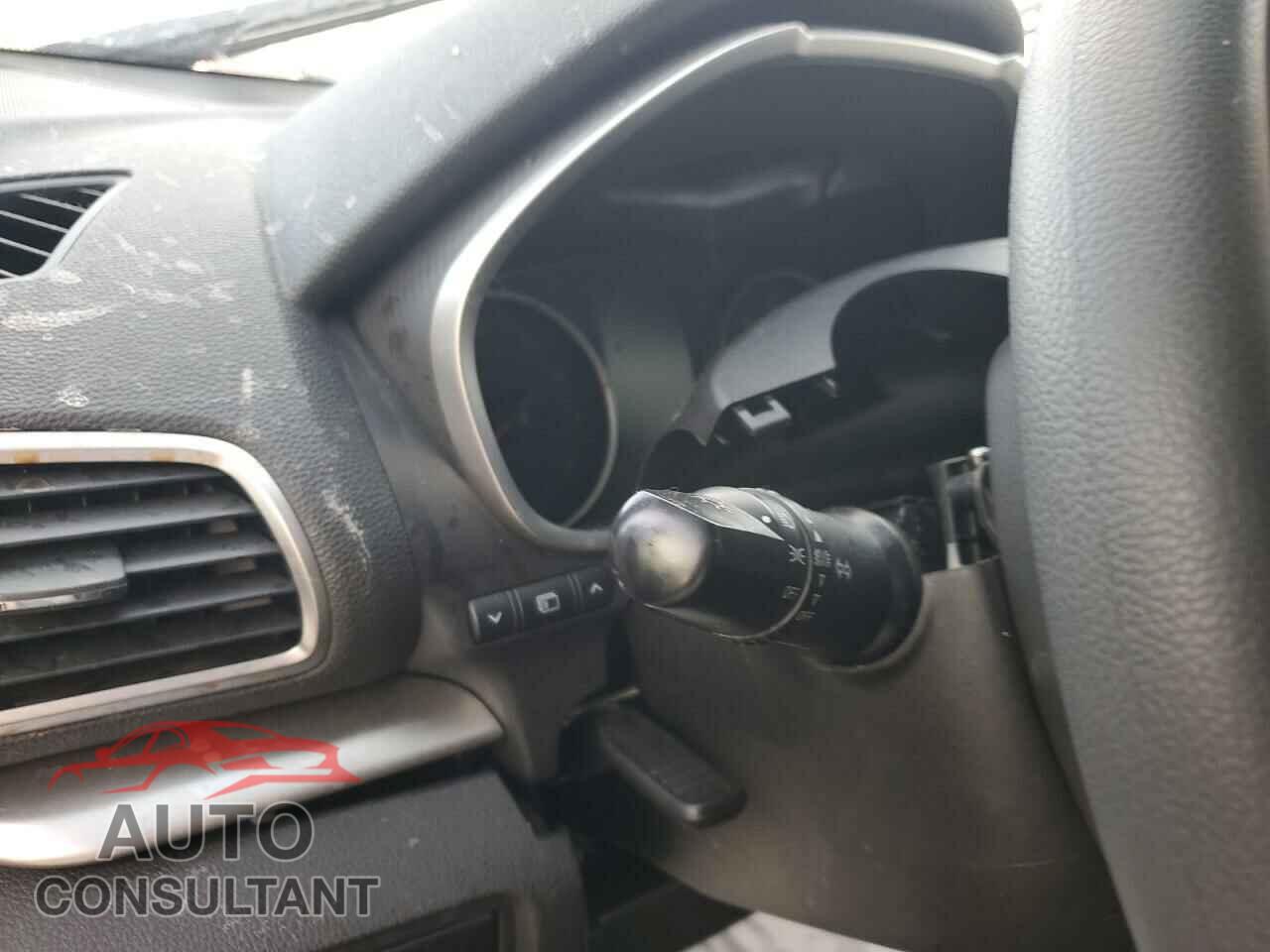 MITSUBISHI ECLIPSE 2019 - JA4AT3AA3KZ000409