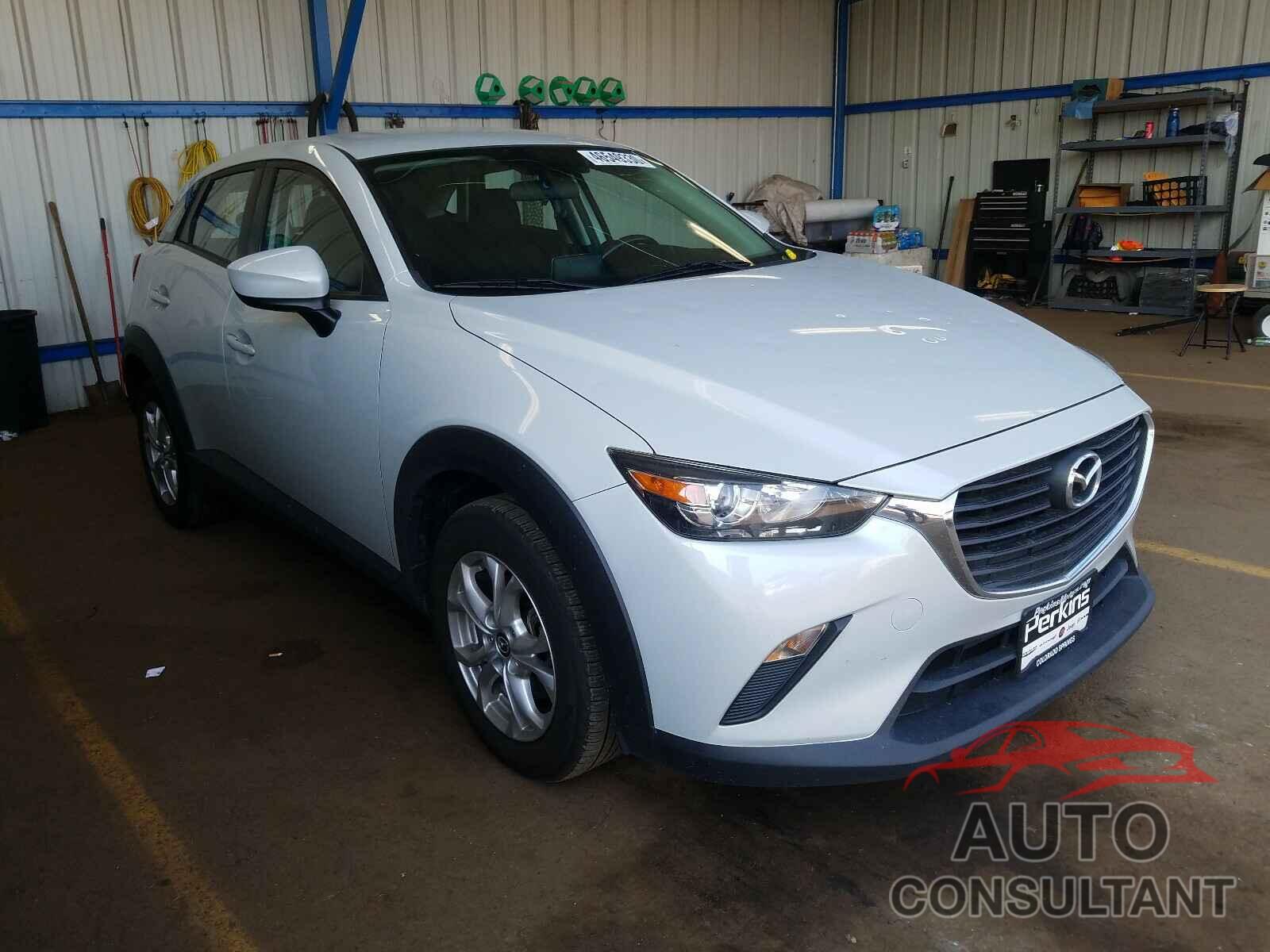 MAZDA CX-3 2017 - JM1DKFB78H0149681