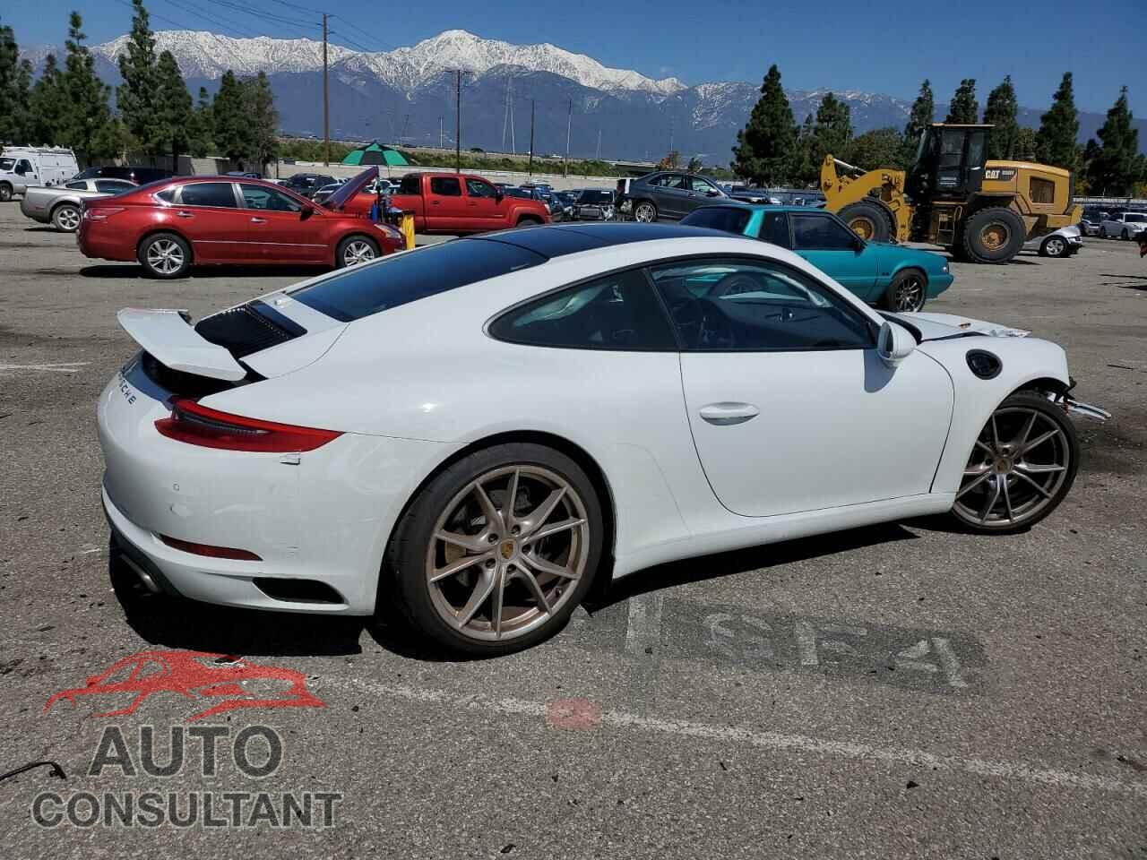 PORSCHE 911 2019 - WP0AA2A96KS104302