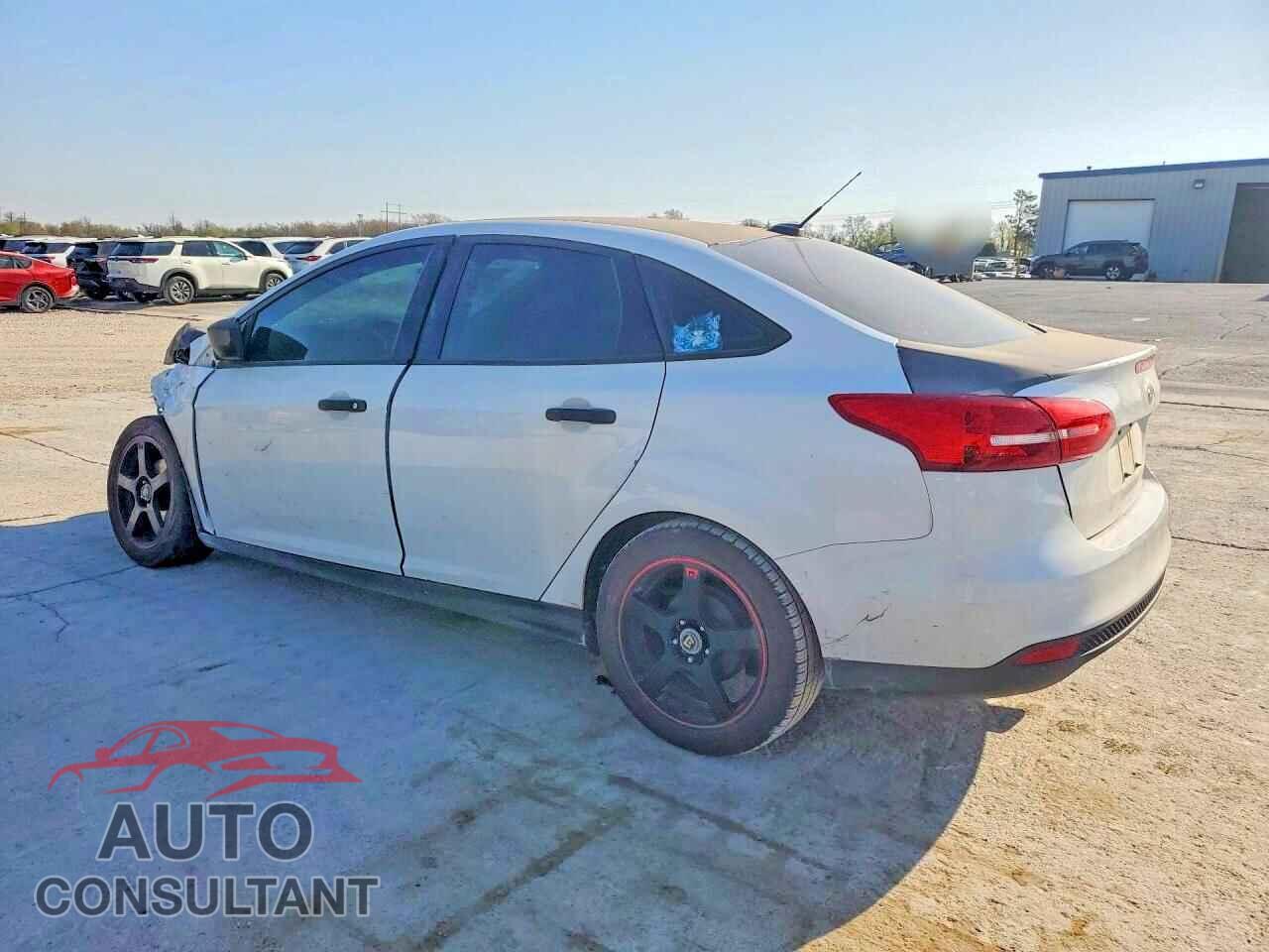 FORD FOCUS 2016 - 1FADP3E24GL328173