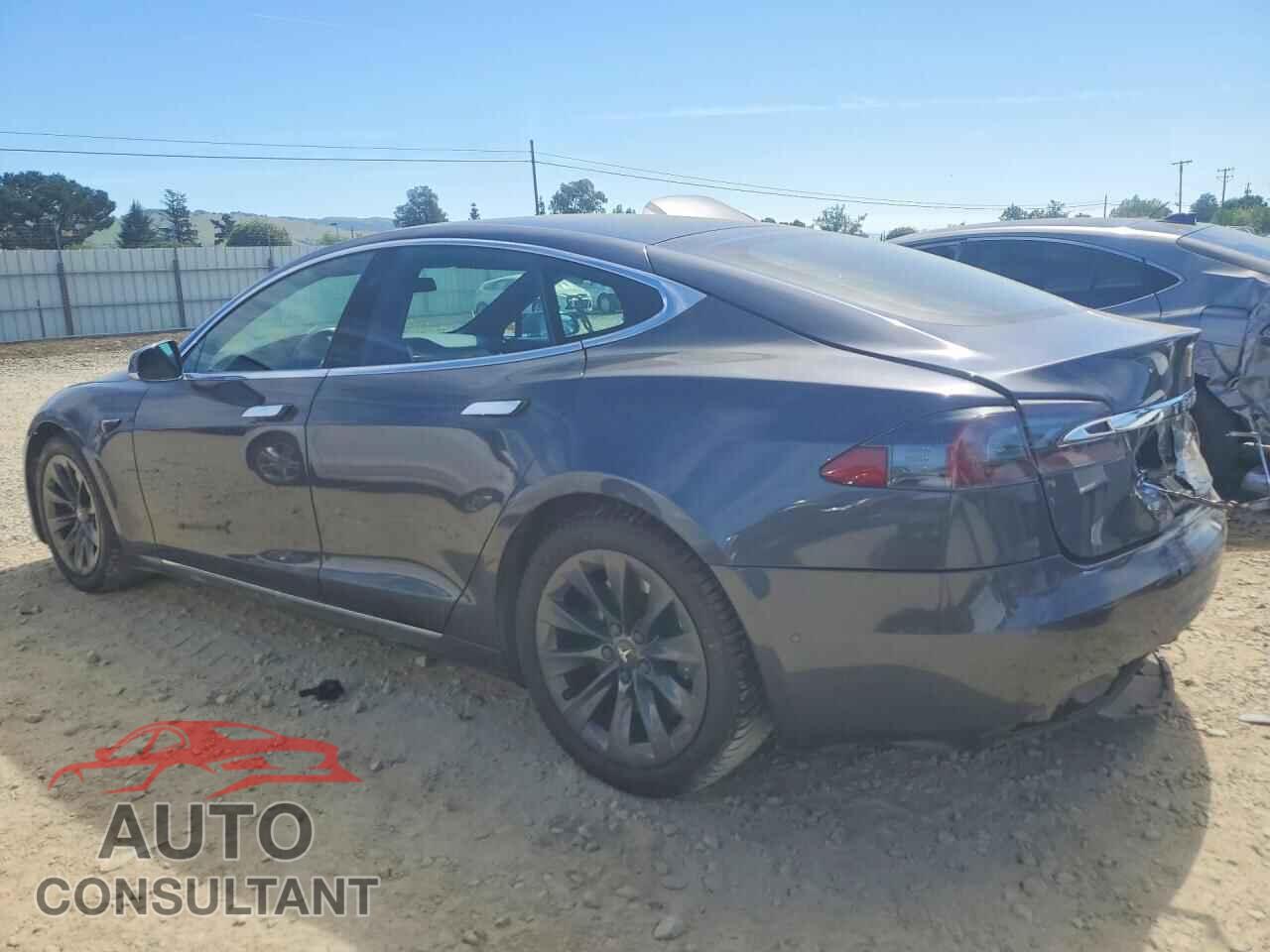 TESLA MODEL S 2019 - 5YJSA1E26KF332471
