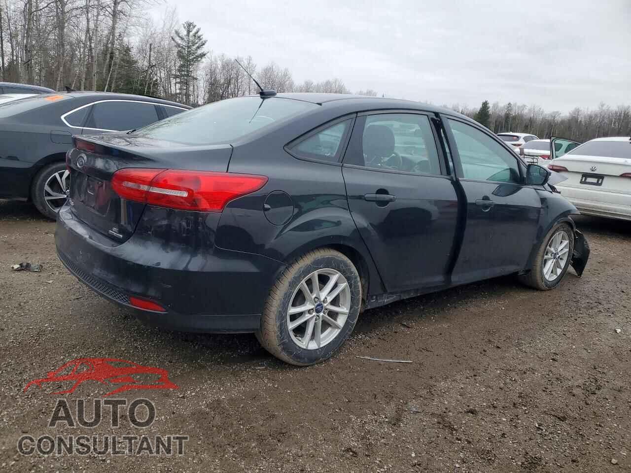 FORD FOCUS 2015 - 1FADP3F25FL332181