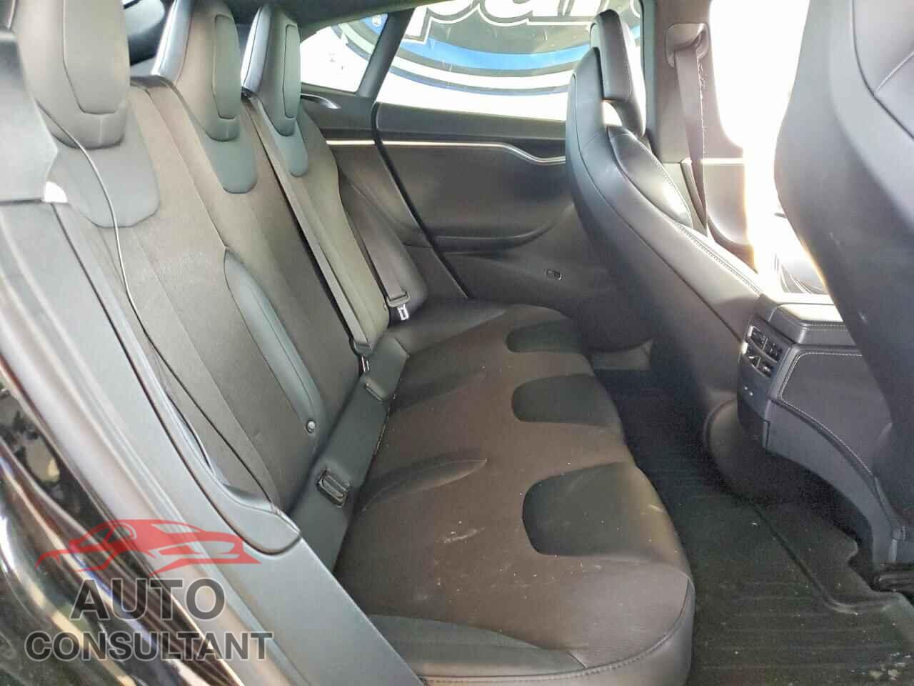 TESLA MODEL S 2017 - 5YJSA1E29HF210499