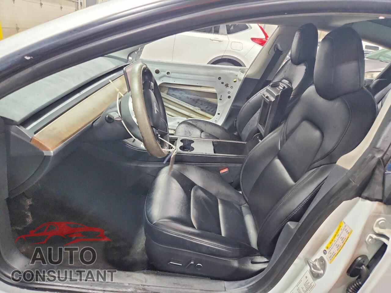 TESLA MODEL 3 2023 - 5YJ3E1EA3PF434835