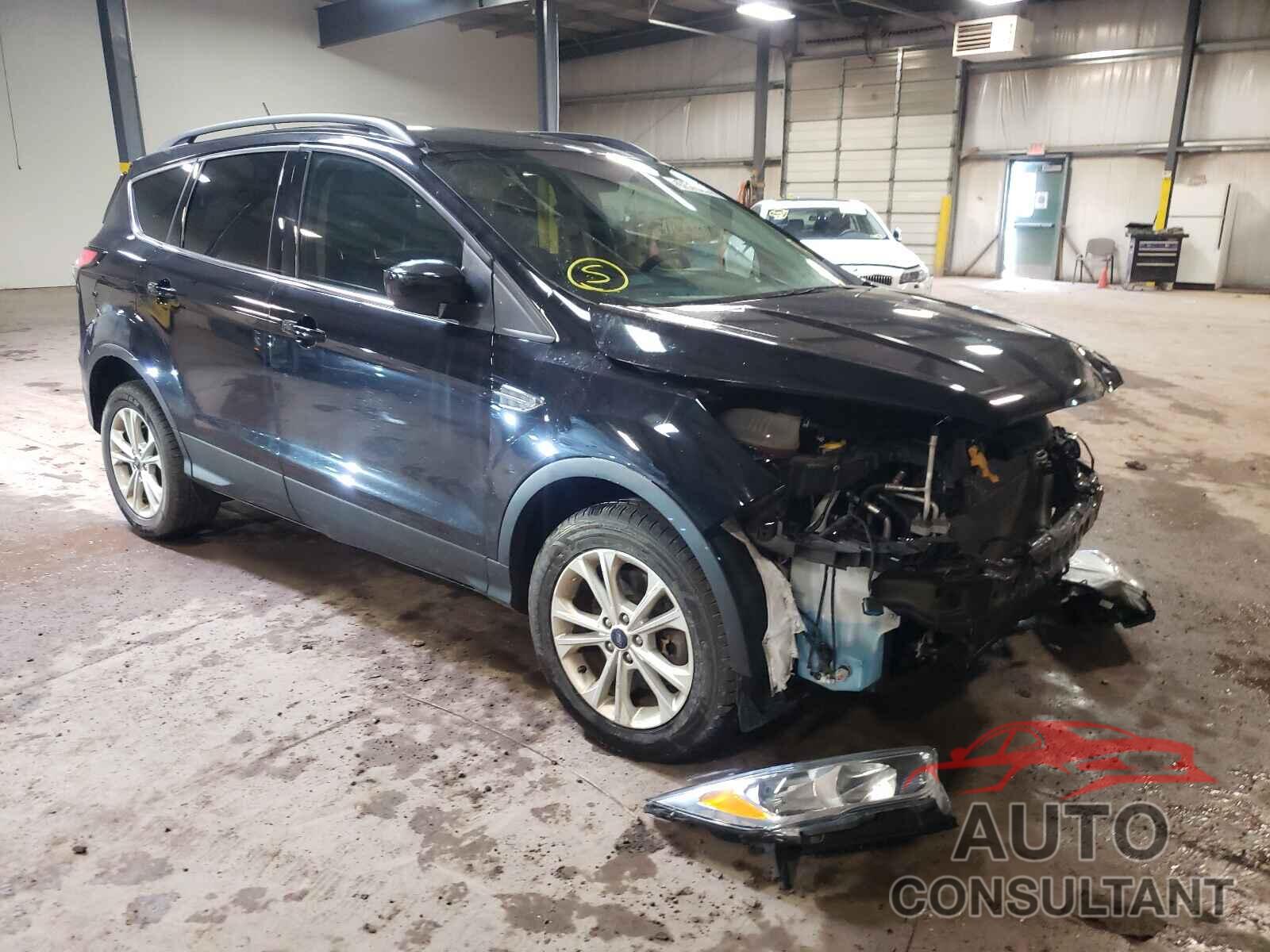 FORD ESCAPE 2018 - 1FMCU9GD9JUA77082
