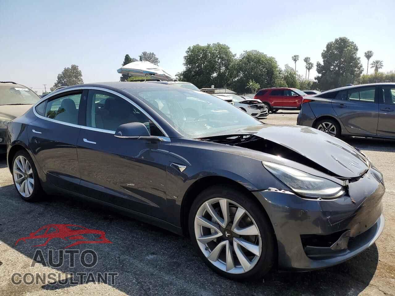 TESLA MODEL 3 2018 - 5YJ3E1EA2JF059494