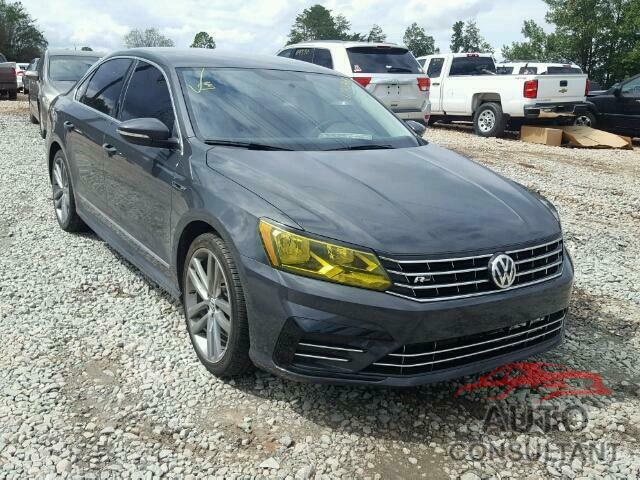 VOLKSWAGEN PASSAT 2017 - 1VWDT7A35HC009150