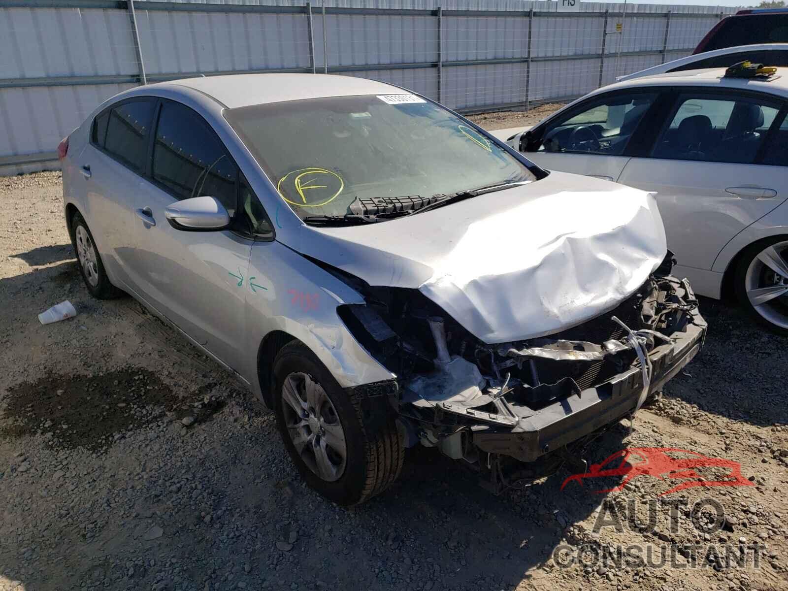 KIA FORTE 2016 - KNAFK4A61G5501472