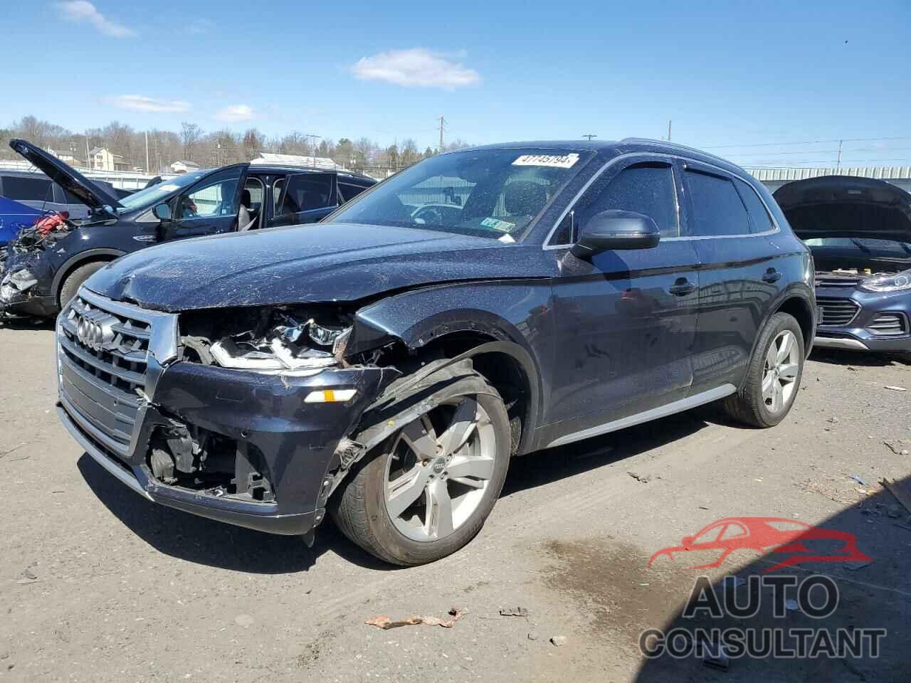 AUDI Q5 2018 - WA1BNAFY9J2095915