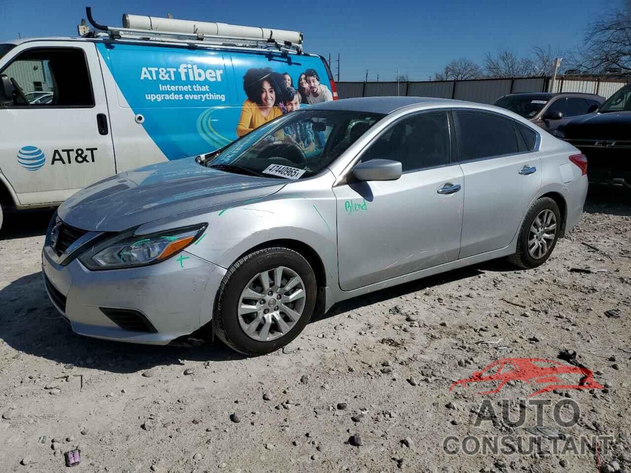NISSAN ALTIMA 2018 - 1N4AL3AP8JC176731