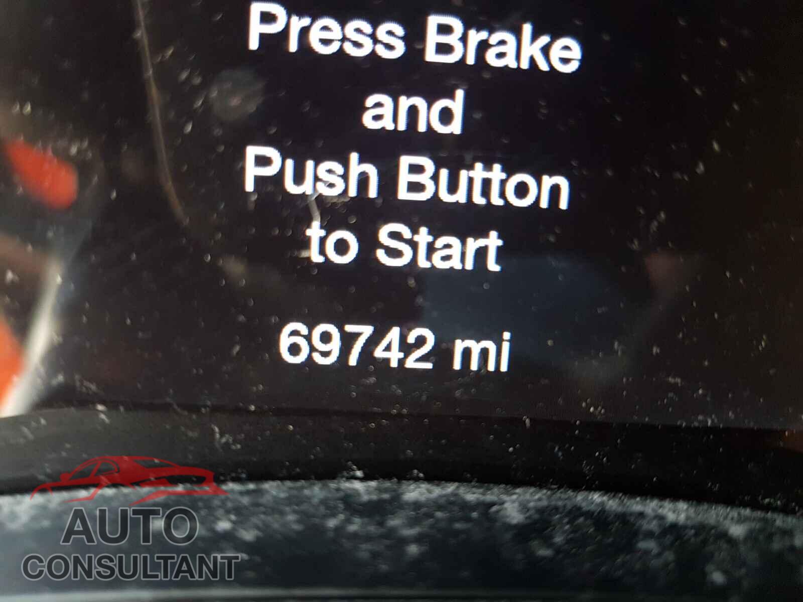 DODGE DURANGO 2017 - 1C4SDHCT2HC833570