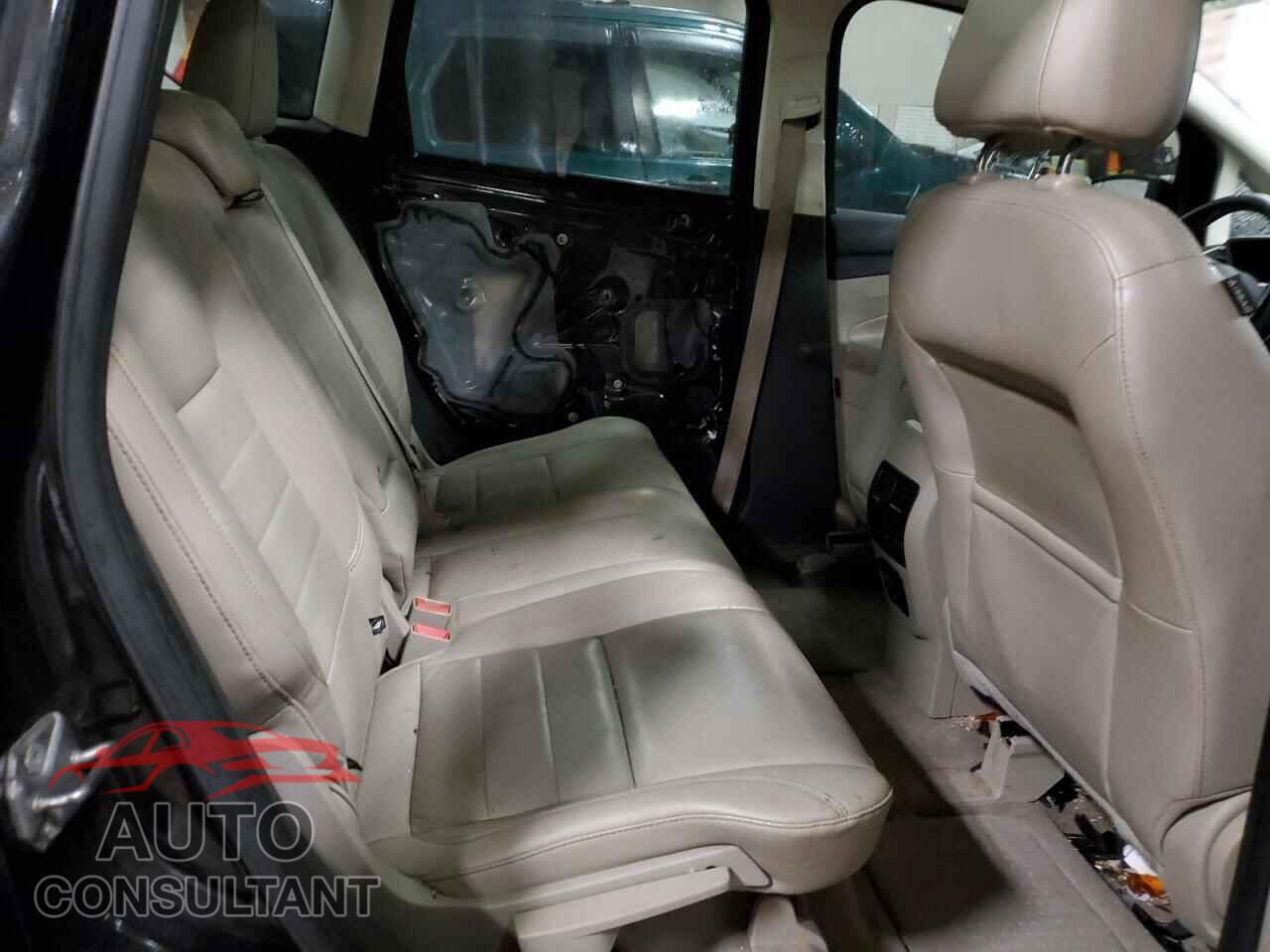 FORD CMAX 2013 - 1FADP5BU2DL536209