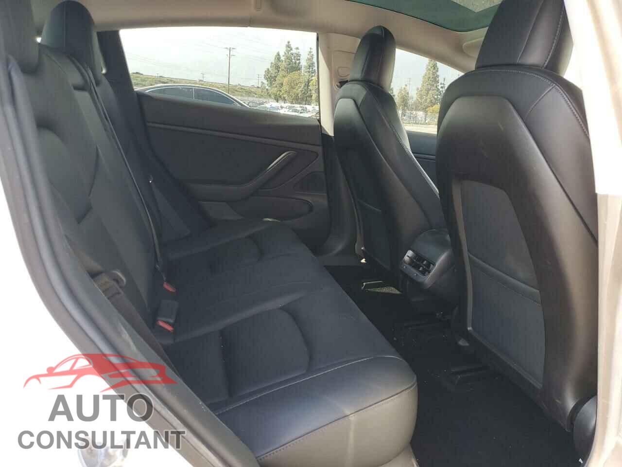 TESLA MODEL 3 2019 - 5YJ3E1EB6KF413656