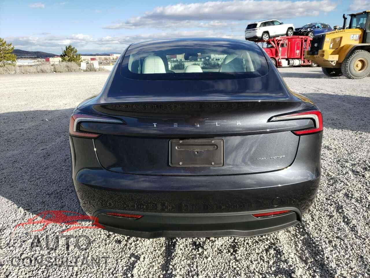 TESLA MODEL 3 2024 - 5YJ3E1EB4RF809143