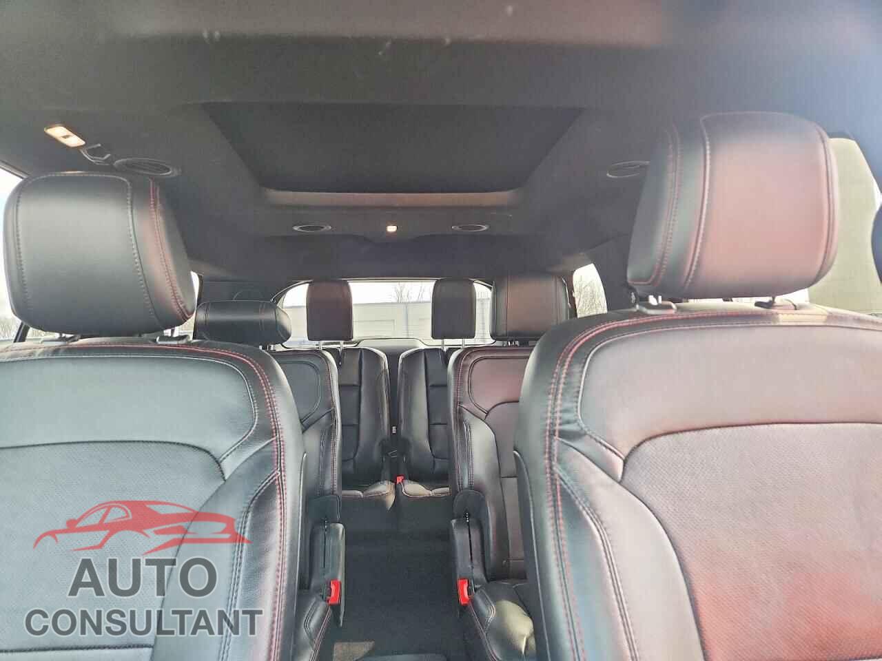 FORD EXPLORER 2018 - 1FM5K8GT0JGB50631