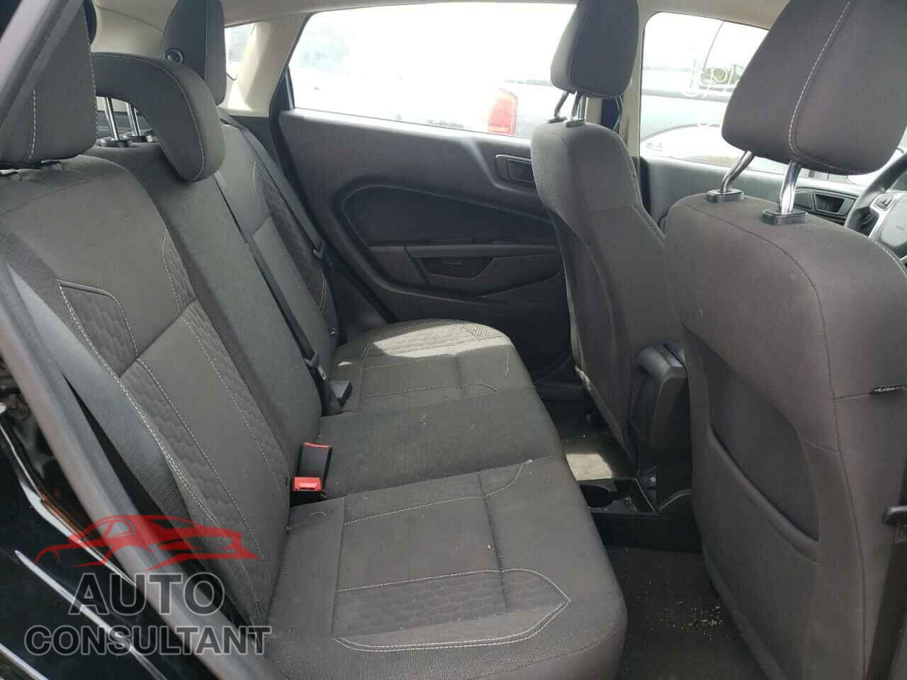 FORD FIESTA 2019 - 3FADP4EJ8KM149395