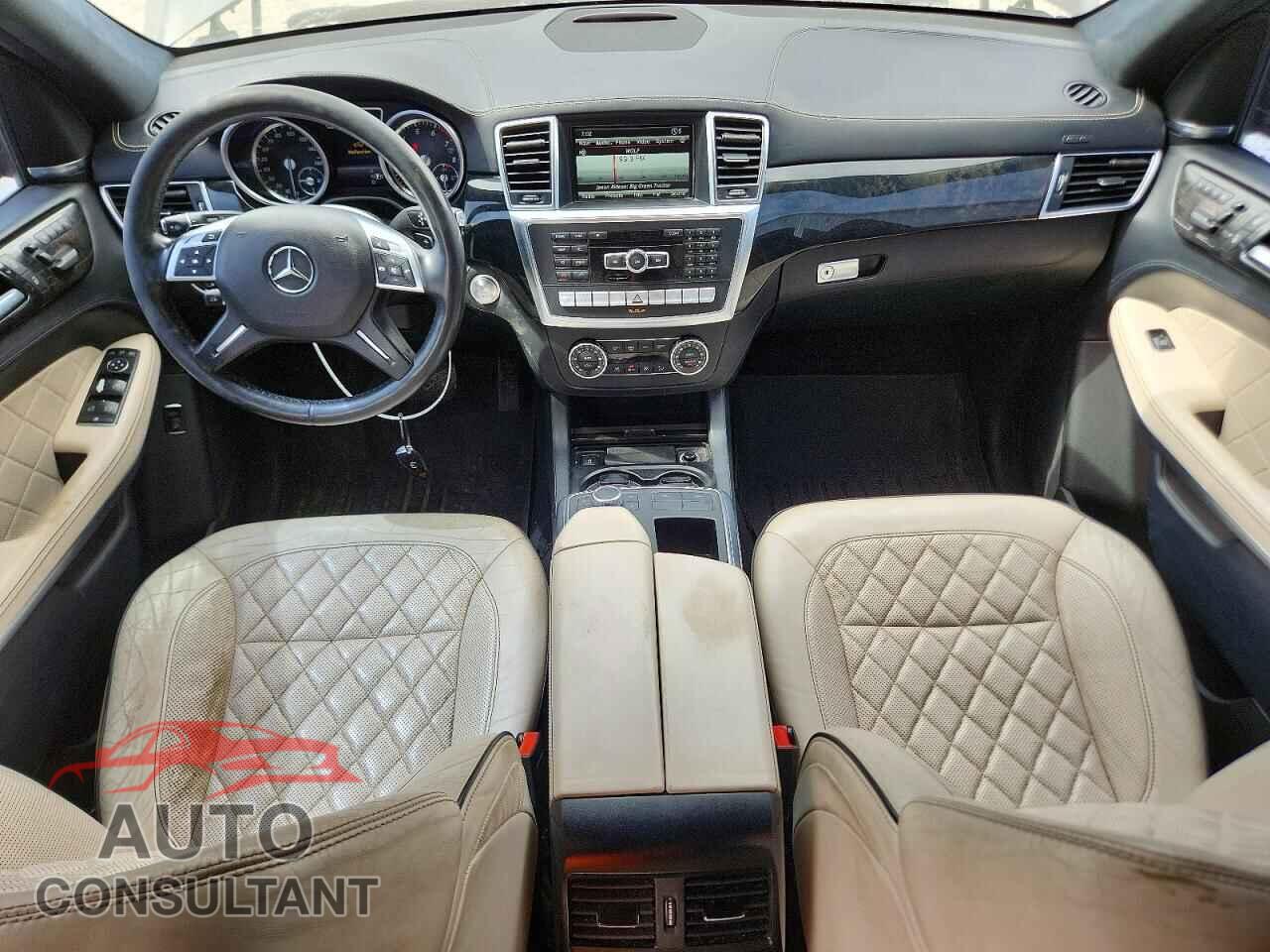 MERCEDES-BENZ GL-CLASS 2014 - 4JGDF7CEXEA380574