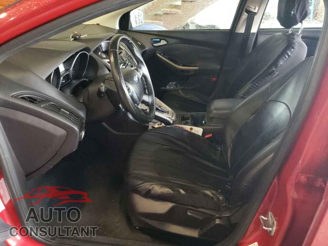 FORD FOCUS 2012 - 1FAHP3H27CL339658