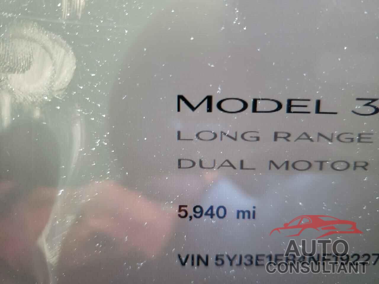 TESLA MODEL 3 2022 - 5YJ3E1EB4NF192272