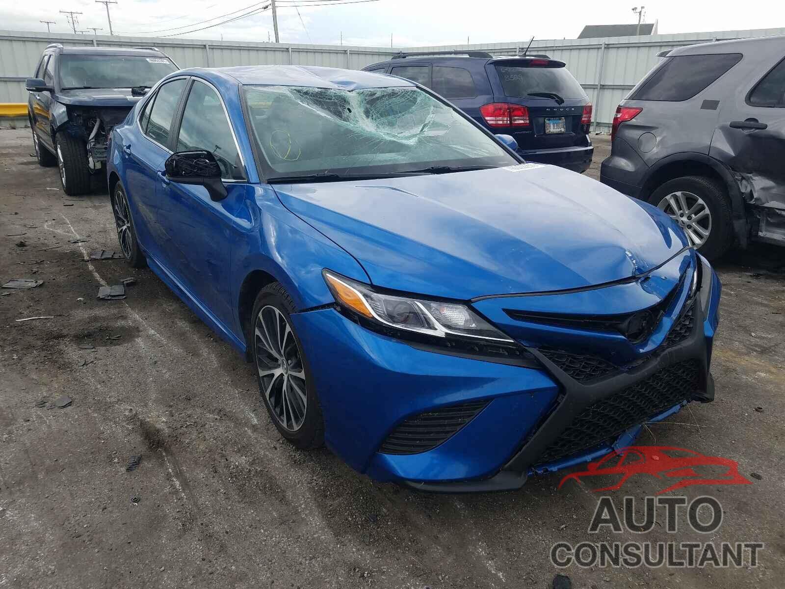 TOYOTA CAMRY 2019 - 4T1B11HK5KU266123